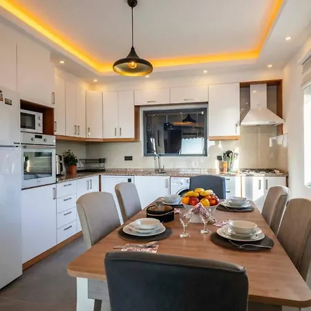 Villa 2 Bedroom With Pool - 9136 *